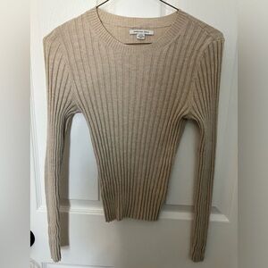American Eagle Cream Color Long Sleeve
